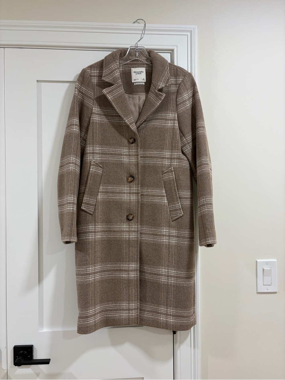 Abercrombie & Fitch Taupe Plaid Wool-Blend Notch Lapel Coat